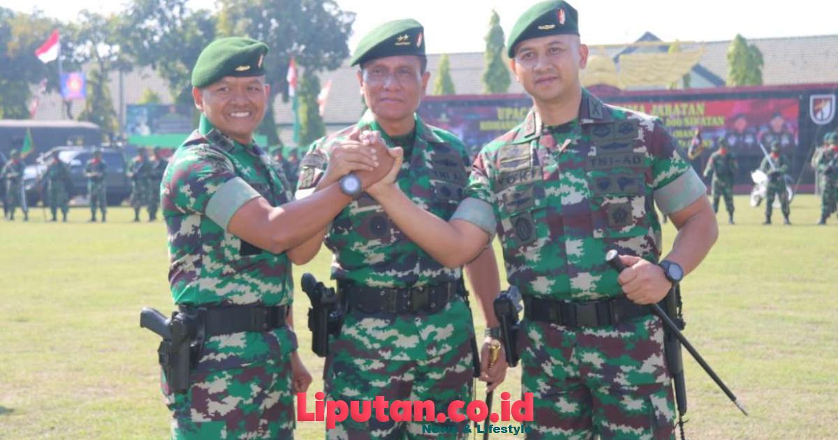 Ikki lezbiyen mushuklarni yalaydi Kokrak eshak jinsiy aloqa porno yaxshi tabassum qildi